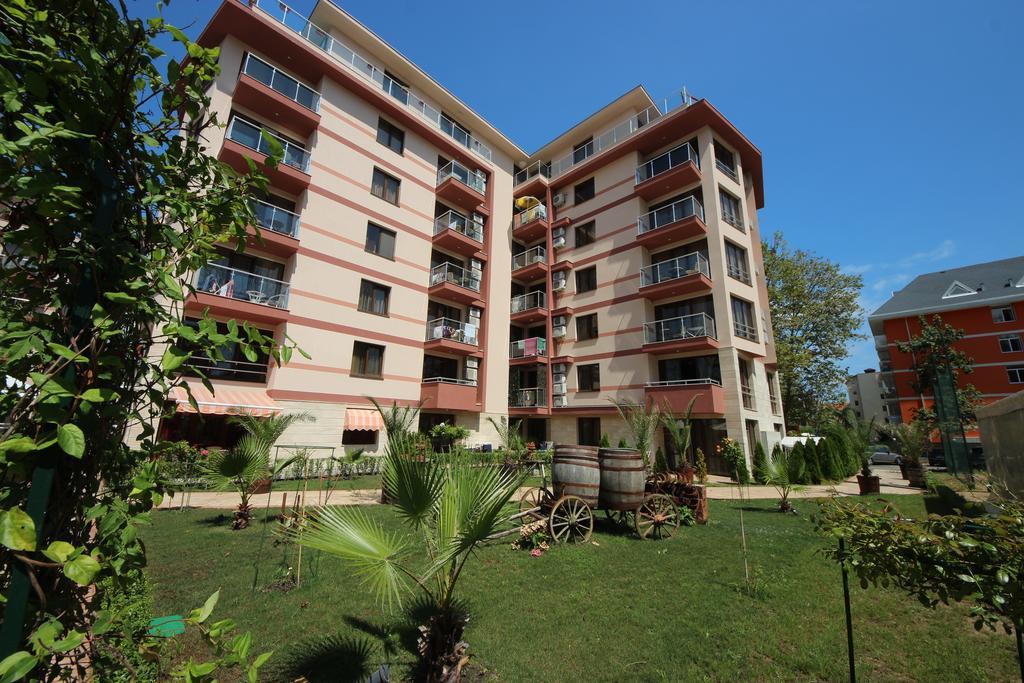 Menada Tarsis Apartments Sunny Beach Exterior photo